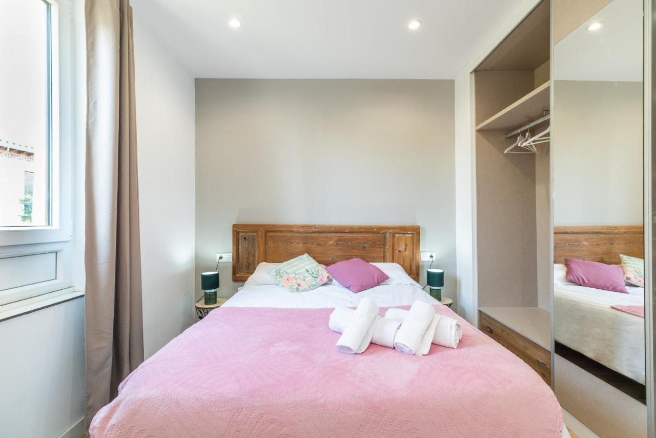Moderno Apartamento En Centro De Гранада Экстерьер фото