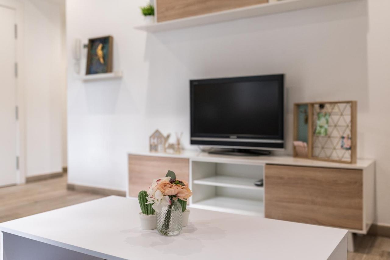 Moderno Apartamento En Centro De Гранада Экстерьер фото