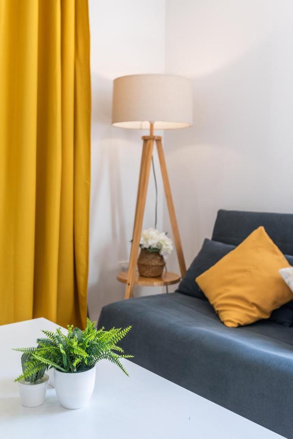 Moderno Apartamento En Centro De Гранада Экстерьер фото