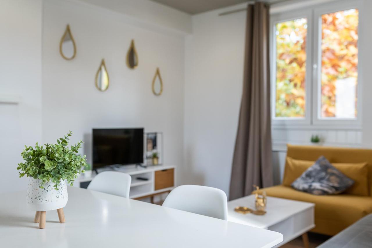 Moderno Apartamento En Centro De Гранада Экстерьер фото