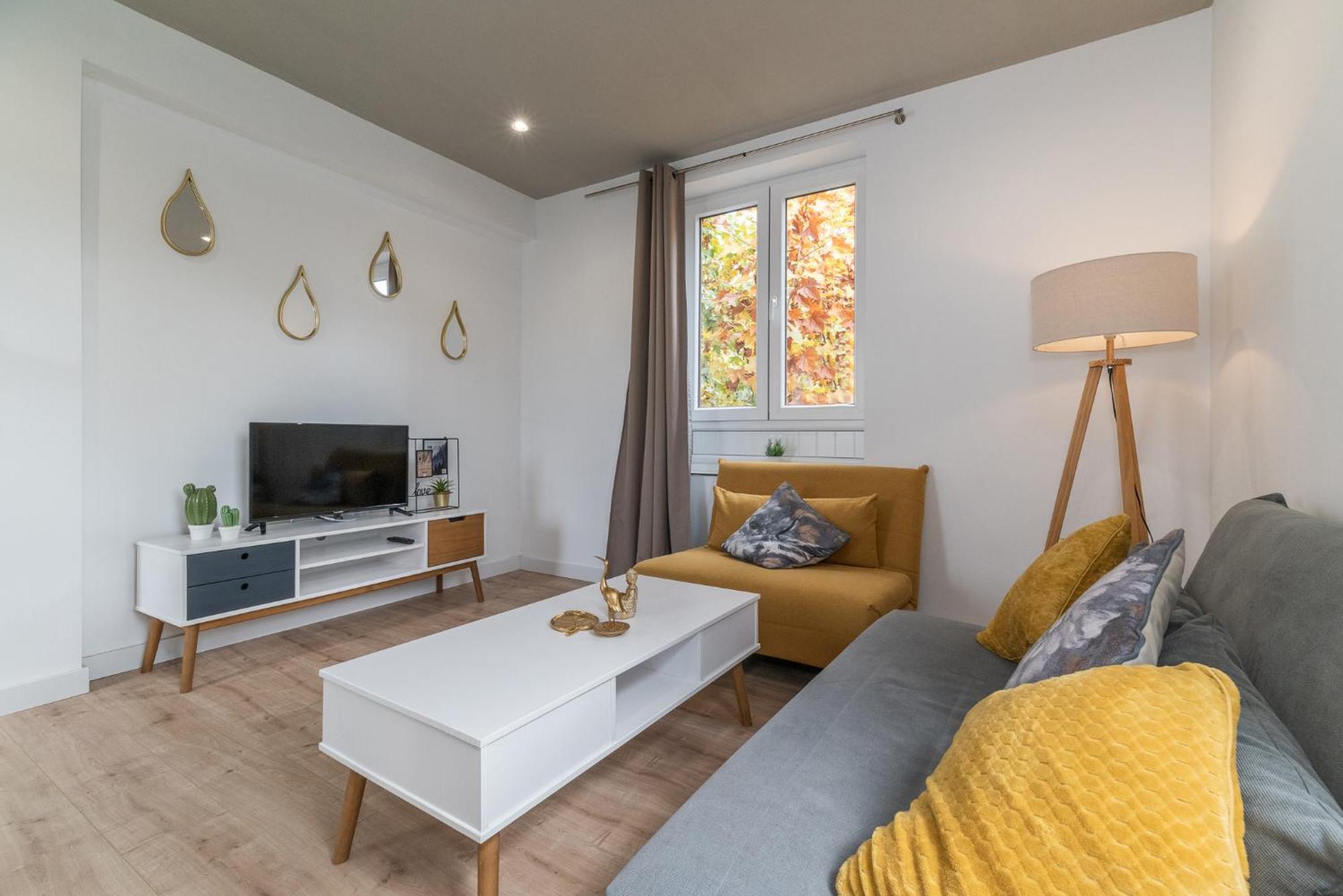 Moderno Apartamento En Centro De Гранада Экстерьер фото