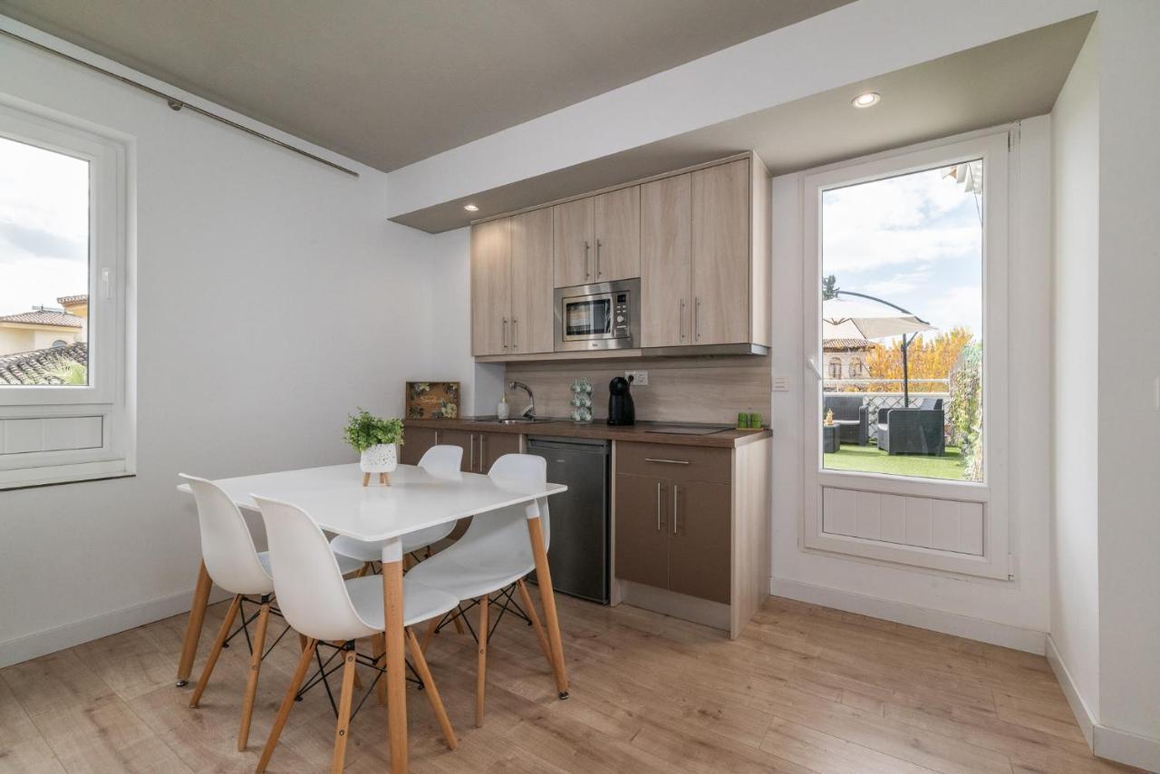 Moderno Apartamento En Centro De Гранада Экстерьер фото